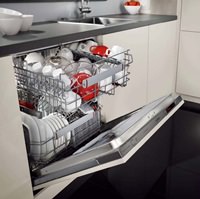 AEG　全自動食器洗い機